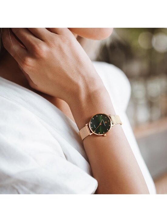 Trendy Green Women\'s Watch with 12 Diamond Markers, Rose Gold Mesh Band, 28mm